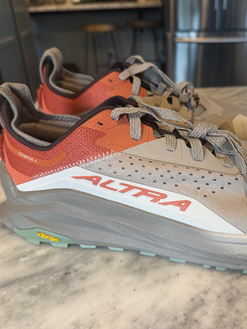 Altra Olympus 6 men’s size 13 EU48 NEW